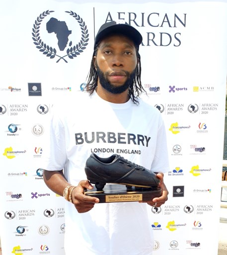 Dieumerci Mbokani wint voor de tweede keer de Ebbenhouten Schoen