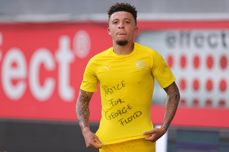 FIFA-baas Infantino steunt actie tegen racisme: “Demonstrerende spelers verdienen applaus, geen straf”