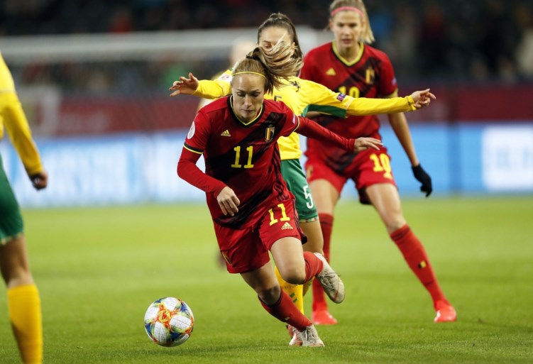 Rode Duivels (23) gaan Red Flames (14) achterna en starten trainerscursus: “Dit is een unieke gelegenheid”