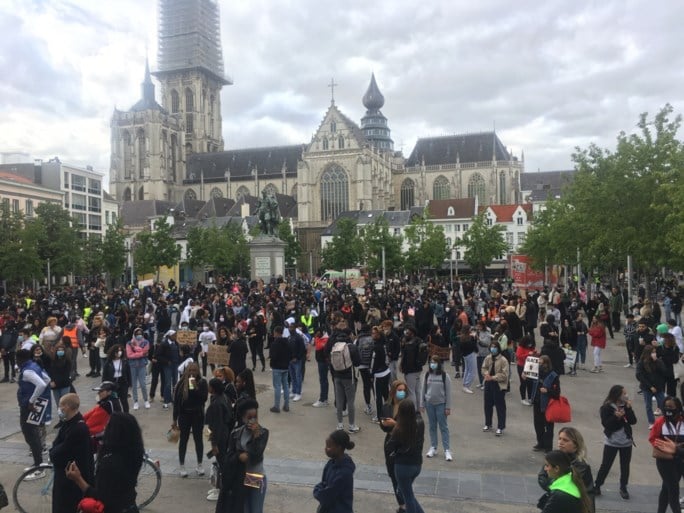 Tot 700 betogers op Black Lives Matter-protest in Antwerpen