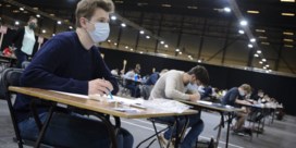 Universiteiten gaan milder delibereren: ‘Ook met kleine tekorten kan je dit jaar slagen’