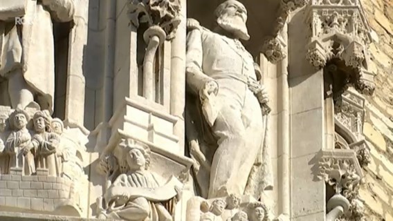 Leuven verwijdert standbeeld Leopold II van stadhuis