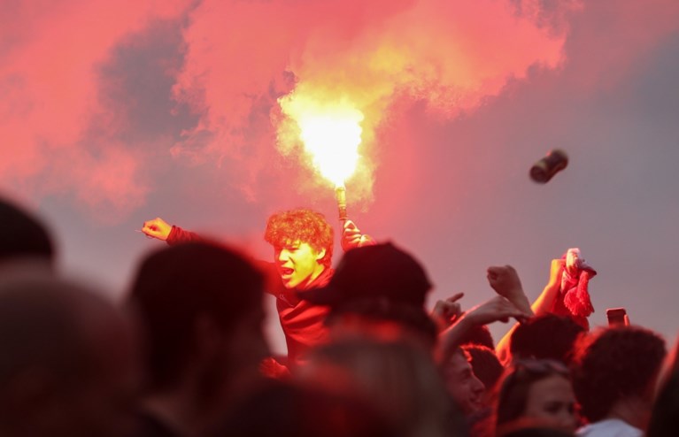 Liverpool veroordeelt titelvieringen supporters in volle pandemie