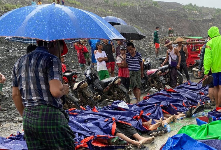 Beelden tonen dodelijke aardverschuiving in Myanmar