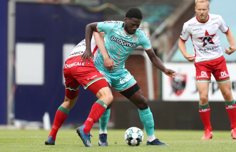 Charleroi klopt na Anderlecht nu ook Zulte Waregem in oefenduel, blij weerzien tussen Deschacht en Gillet