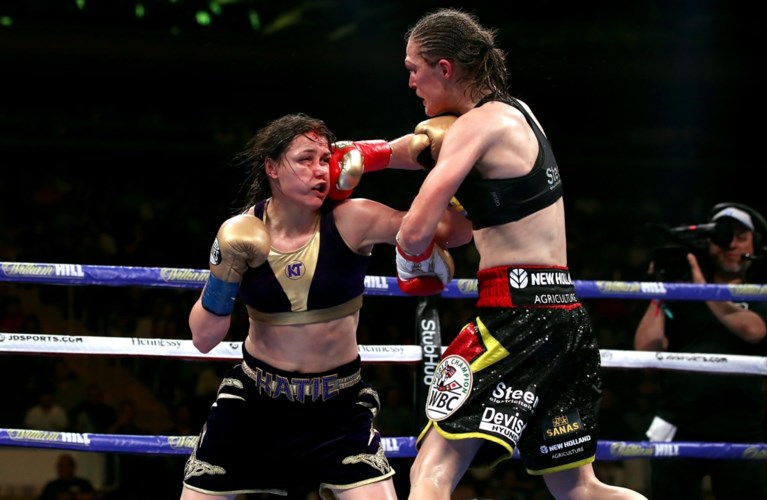 Delfine Persoon krijgt op 22 augustus dan toch haar rematch tegen Katie Taylor: “Hopen dat de jury nu wel eerlijk is”
