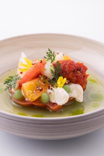 Sterrenchef serveert pop-updiners op het water