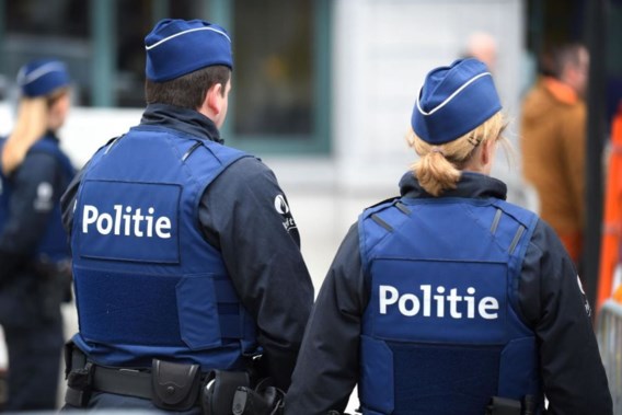 Politiezones waarschuwen voor valse verpleegsters die aanbellen voor coronatest