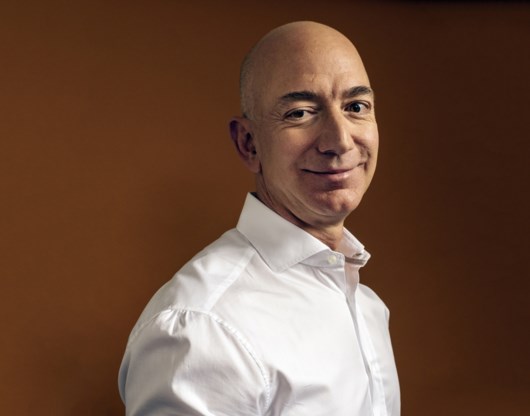 Wie stopt Jeff Bezos, de rijkste man ter wereld die alleen maar rijker wordt