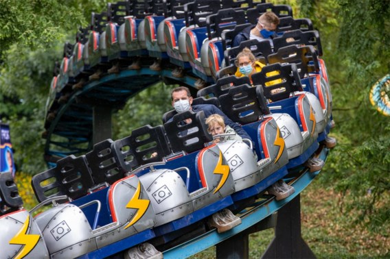 Belgische pretparken breiden mondmaskerplicht uit