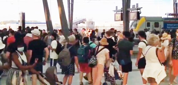 Tommelein over duizenden gestrande dagjestoeristen in station Oostende: ‘Dit was Murphy’