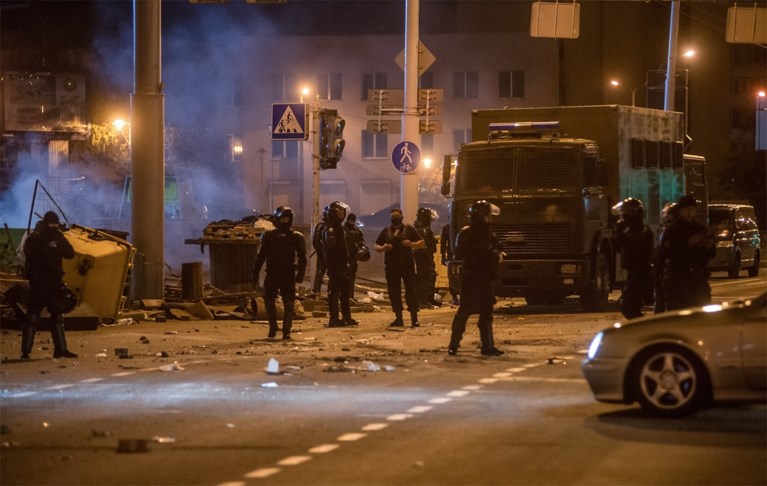 Wit-Russische oppositiekandidate Tichanovskaja gevlucht naar Litouwen