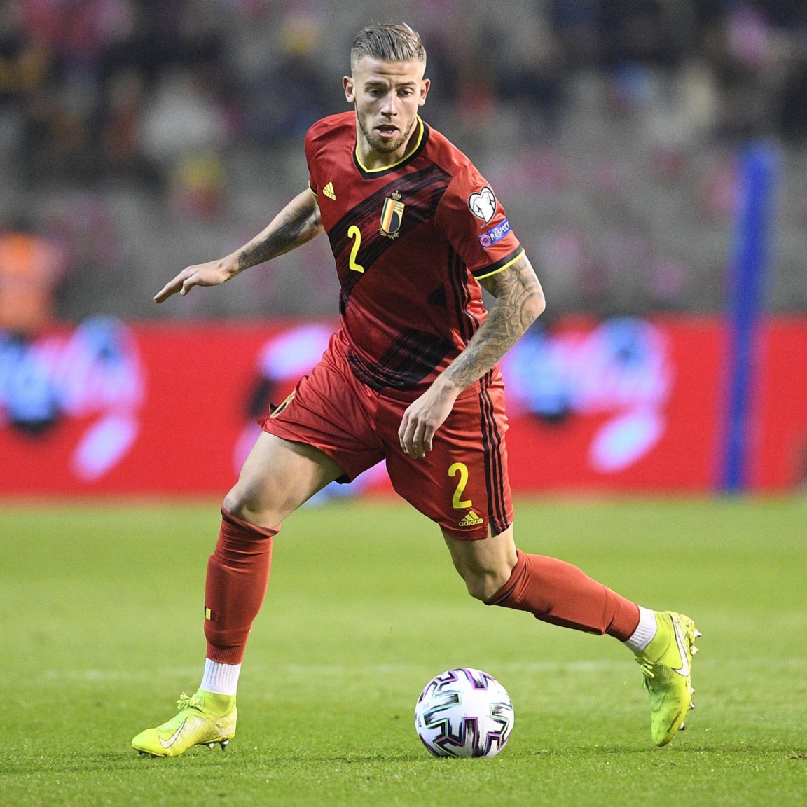 Alderweireld treedt toe tot 'de Club van Honderd' - De ...