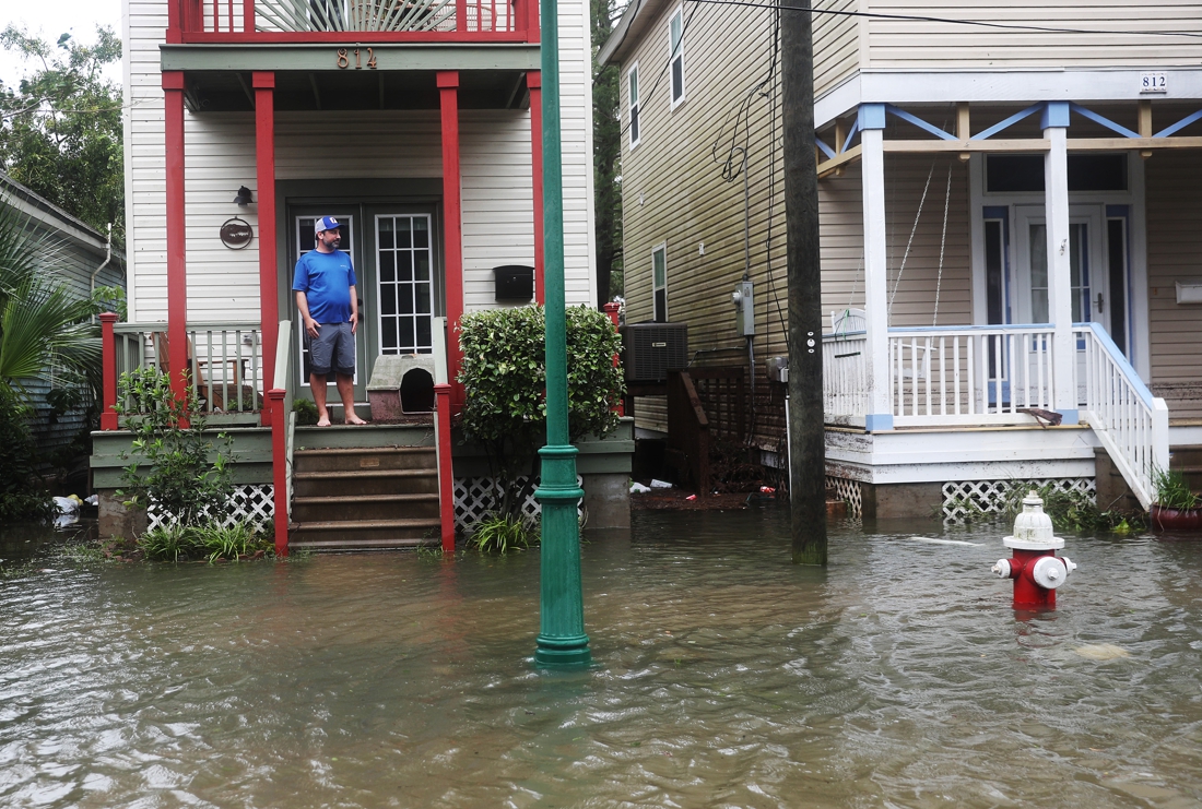 Storm Sally keeps ugly house in the US