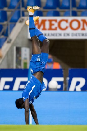 Genk recht de rug na droomstart voor KV Mechelen en wint eerste match na ontslag Wolf
