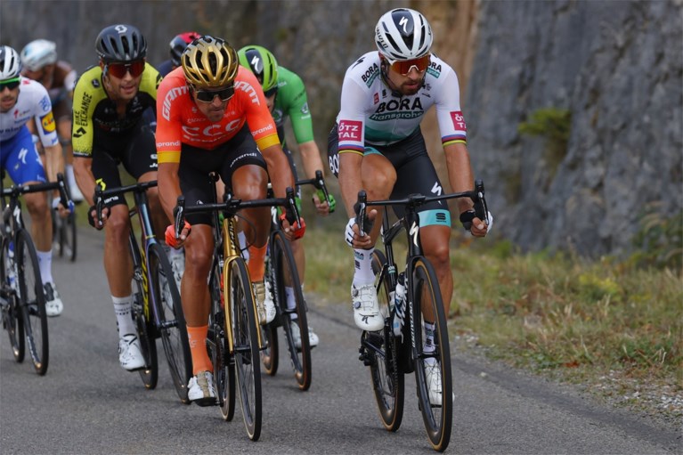 Groenloze Peter Sagan voor slotrit naar Parijs: “De Tour van volgend jaar? Dat is nog ver weg, gasten”