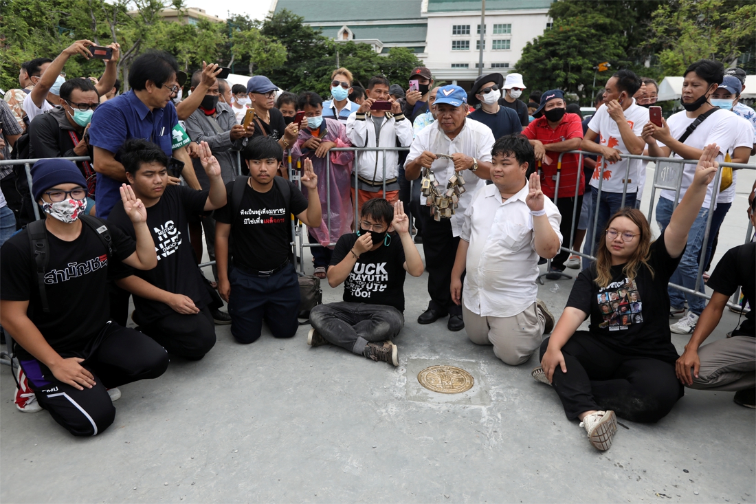 Thai protesters declare ‘victory’ after historis …