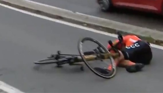 Greg Van Avermaet naar ziekenhuis na zware val in Luik-Bastenaken-Luik