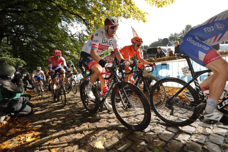 REACTIES. Mads Pedersen profiteert in Gent-Wevelgem van rivaliteit bij achtervolgers: “Had vertrouwen in mijn sprint”