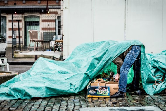 Overzicht | Deze strengere maatregelen zijn vannacht ingegaan