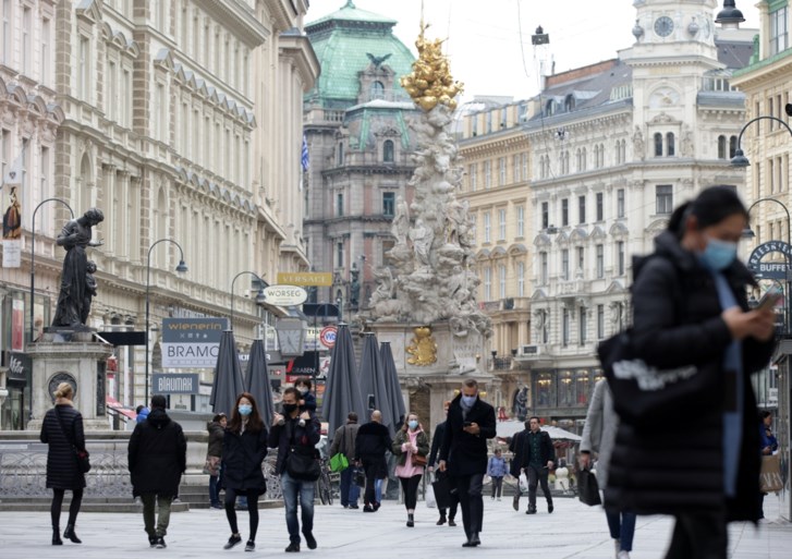 Engeland, Portugal en Oostenrijk kondigen nieuwe lockdown aan