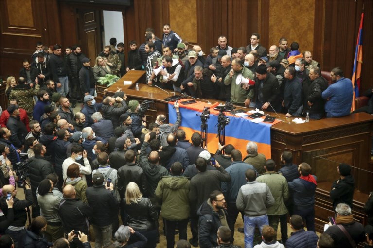 Akkoord over einde oorlog Nagorno-Karabach, Armenië: ‘ongelooflijk pijnlijk’