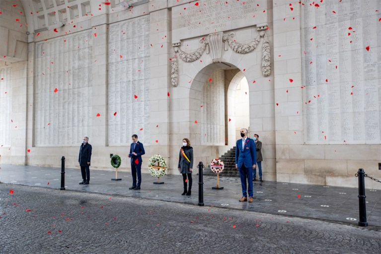 Koning herdenkt Wapenstilstand aan Congreskolom in Brussel, premier De Croo woont eerbetoon bij aan de Menenpoort