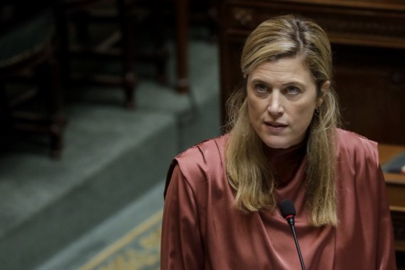 Regering wil burger betrekken bij staatshervorming - De ...