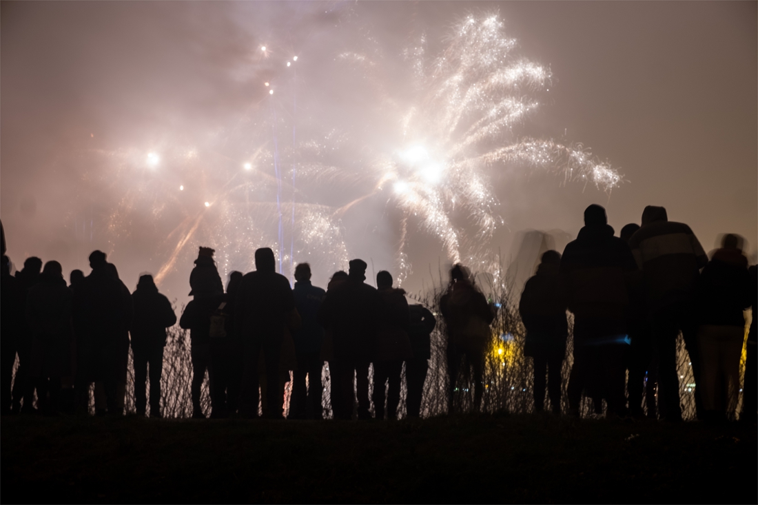 Minister Verlinden is considering national fireworks ban