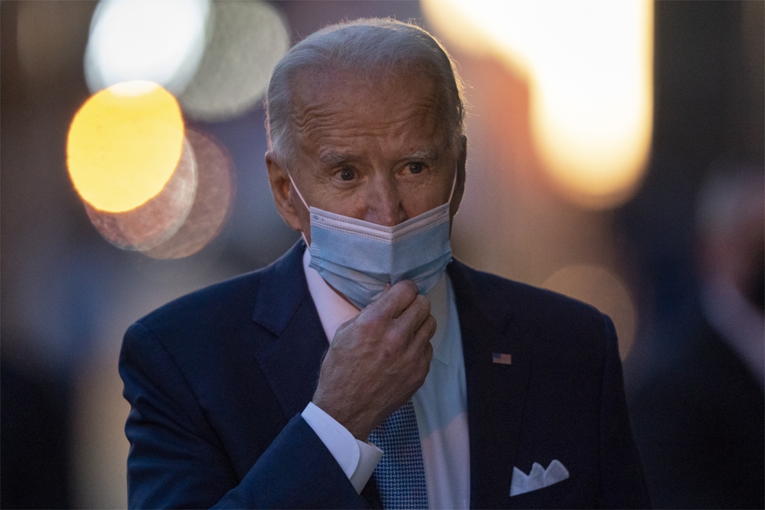 Biden receives the same classified information as President Trump …