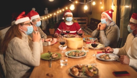 Wereldgezondheidsorganisatie raadt mondmasker aan tijdens kerstfeesten