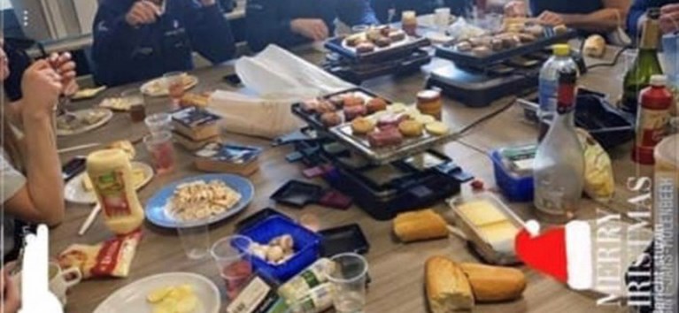 Chef van politieafdeling in Molenbeek op non-actief gezet na kerstfeestje
