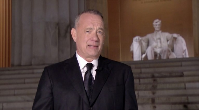 Sterren en oud-presidenten brengen eerbetoon aan president Biden tijdens virtuele show
