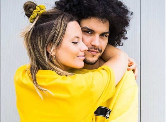 Dj-koppel Jolien Roets en Hakim Chatar verwachten eerste kindje