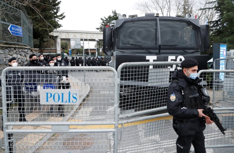 Arrestaties bij studentenprotesten in Istanbul
