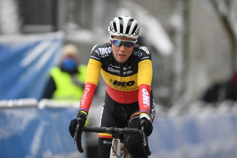 Ceylin del Carmen Alvarado wint sneeuwspektakel in Lille, Sanne Cant strandt net naast podium