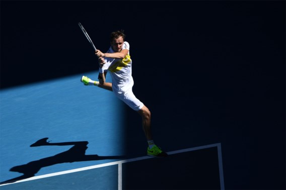 Australian Open: Nadal en Medvedev gaan zonder problemen naar de tweede ronde