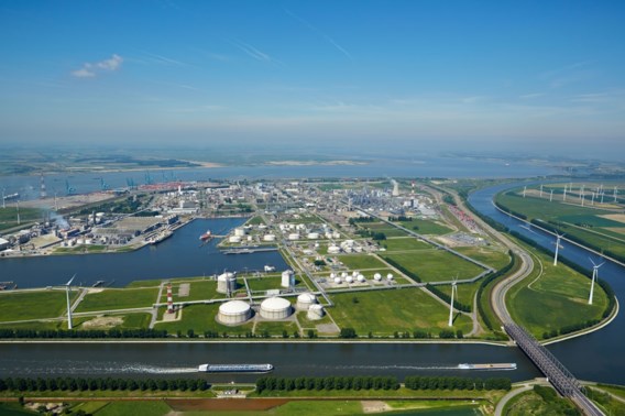 BASF bergt plannen voor gascentrale op