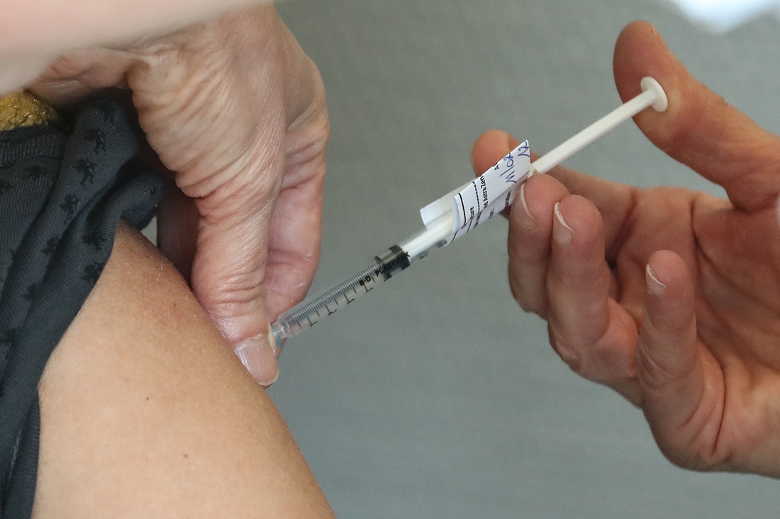 Family help says yes to vaccine