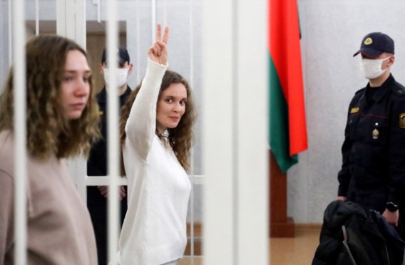 Twee journalisten veroordeeld tot twee jaar cel voor deelname aan protest in Wit-Rusland