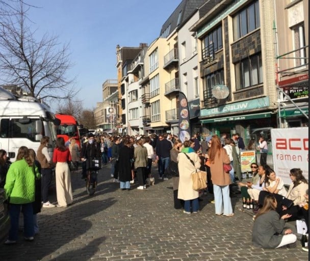 ‘Gezellig druk’ in Antwerpen, maar ook tientallen corona-pv’s