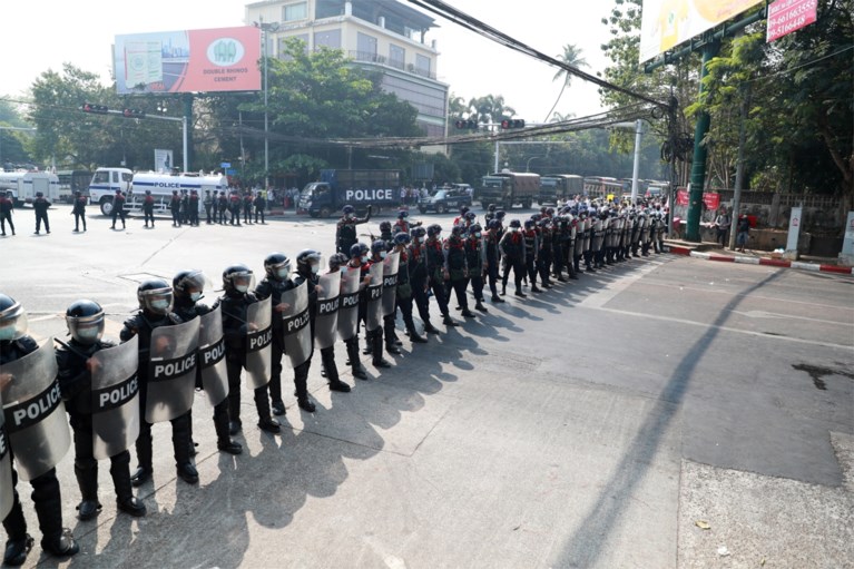 Nationale staking neemt Myanmar over
