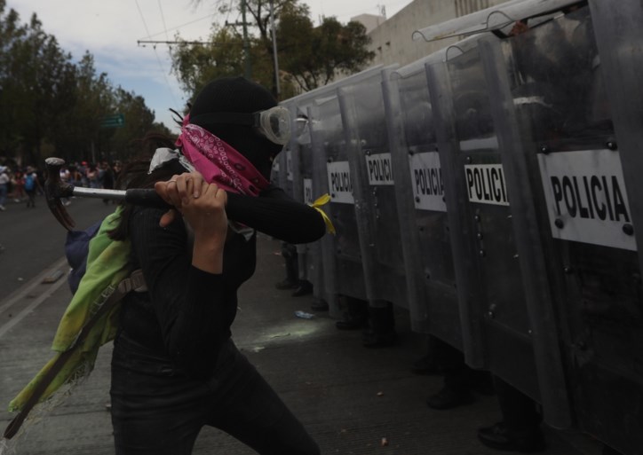 Gewonden bij demonstraties op Internationale Vrouwendag in Mexico