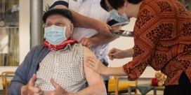 100.000 Belgen die thuis prikje krijgen, moeten nog maand wachten op Janssen-vaccin