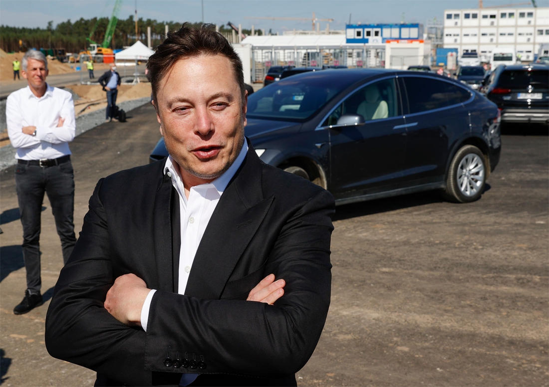 Tesla boss Musk sued by investor for tweets