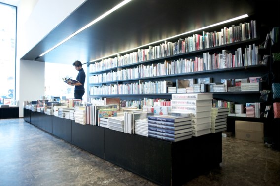 Vlaanderen is twee literaire prijzen rijker