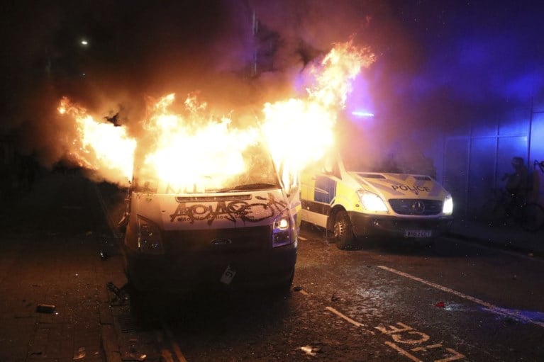 Rellen tijdens manifestatie tegen uitbreiding bevoegdheden Britse politie in Bristol