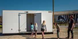 Als de natuur roept, zijn de sanitaire containers nabij