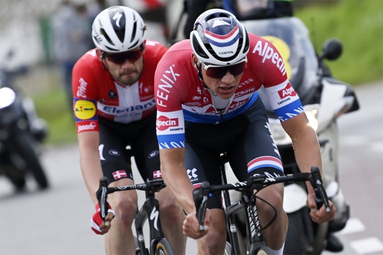 Asgreen vloert Van der Poel verrassend in eindsprint Ronde van Vlaanderen