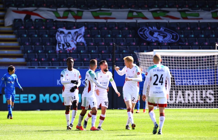 Dit staat op het spel op de laatste speeldag van de reguliere competitie